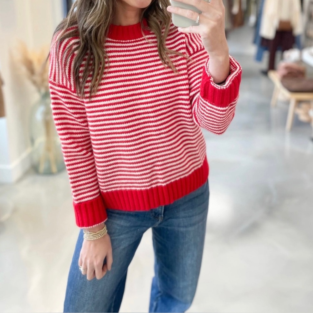 Super duper adorable red and white striped sweater! Size Large - Picture 9 of 12
